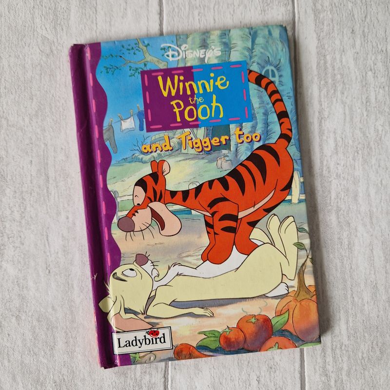 Winnie the Pooh and Tigger Too Ladybird Book