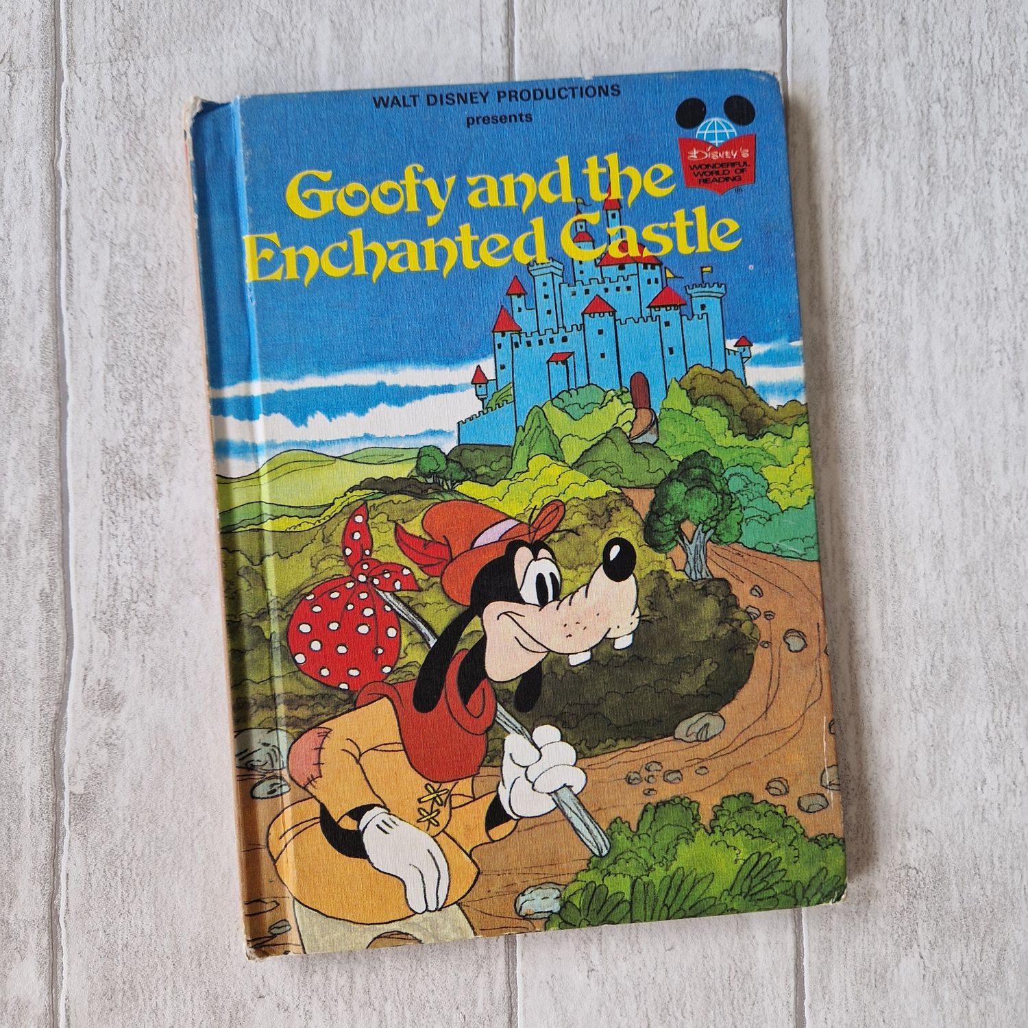Goofy and the Enchanted Castle Notebook