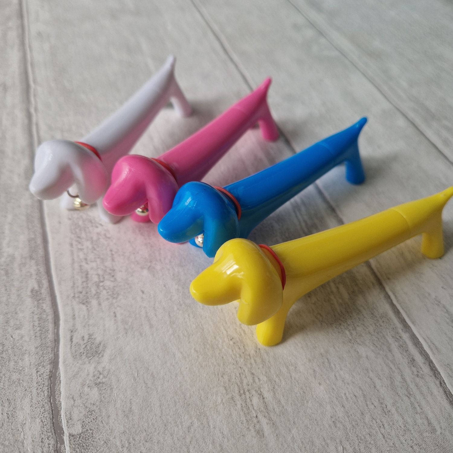 Dog Pens - Dachshund , sausage dog