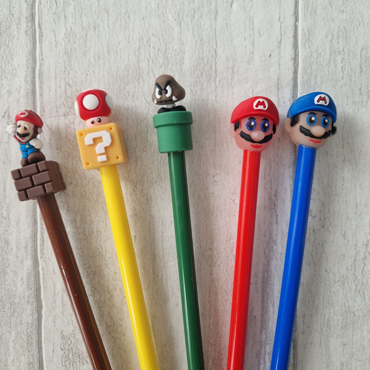 Nintendo Pens - with free refill