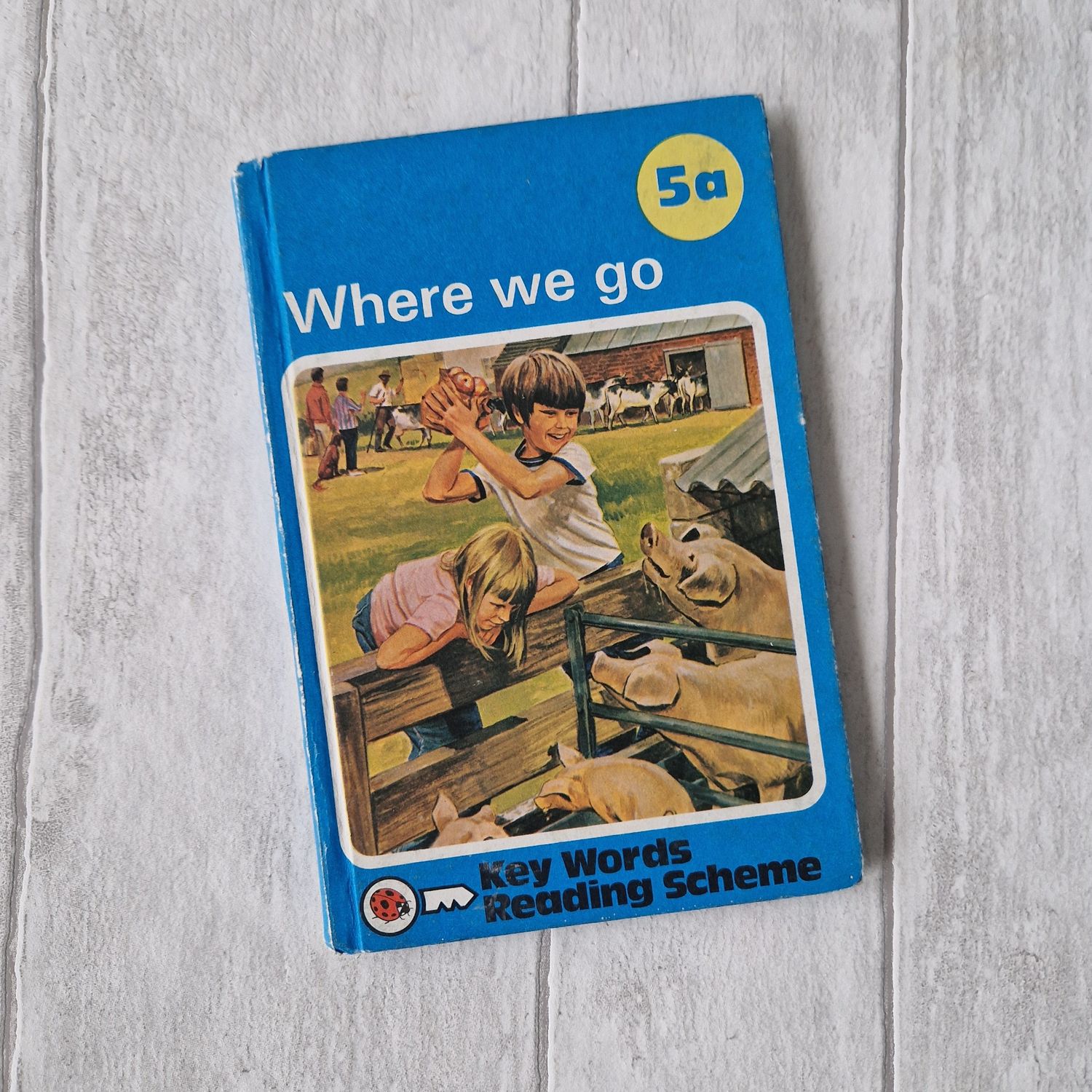 Where We Go 5a Ladybird Book - Peter and Jane, pigs, farm