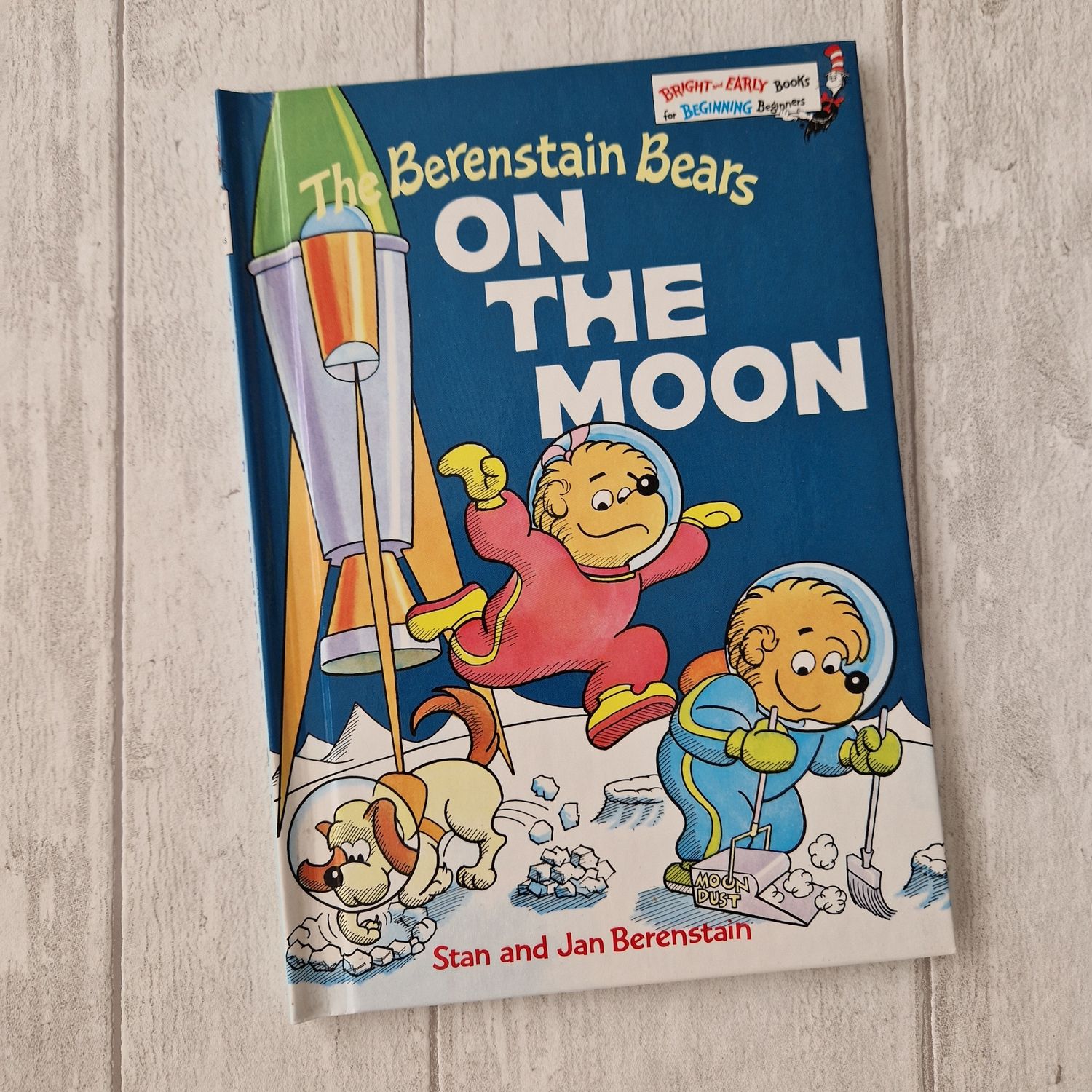 The Berenstain Bears On the Moon - Notebook