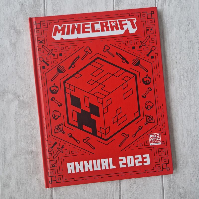 Minecraft Annual 2023 Notebook