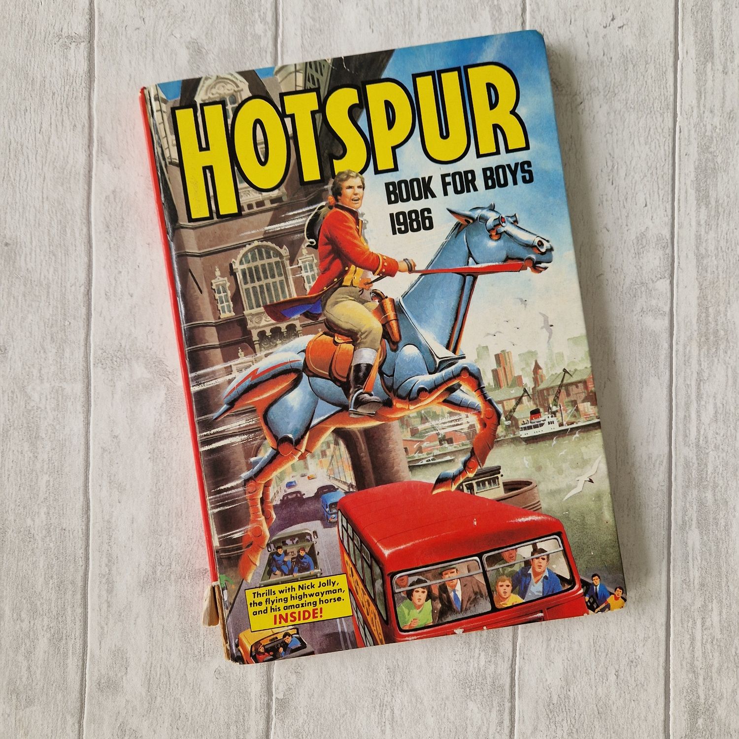 Hotspur for Boys 1986 , flying Highwayman &amp; robot horse, Tower Bridge, London