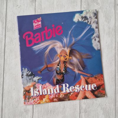 Barbie Island Rescue - diving underwater
