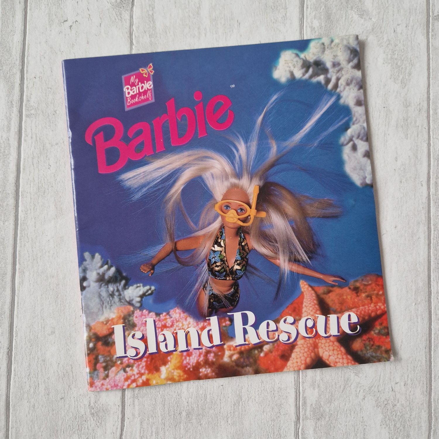 Barbie Island Rescue - diving underwater