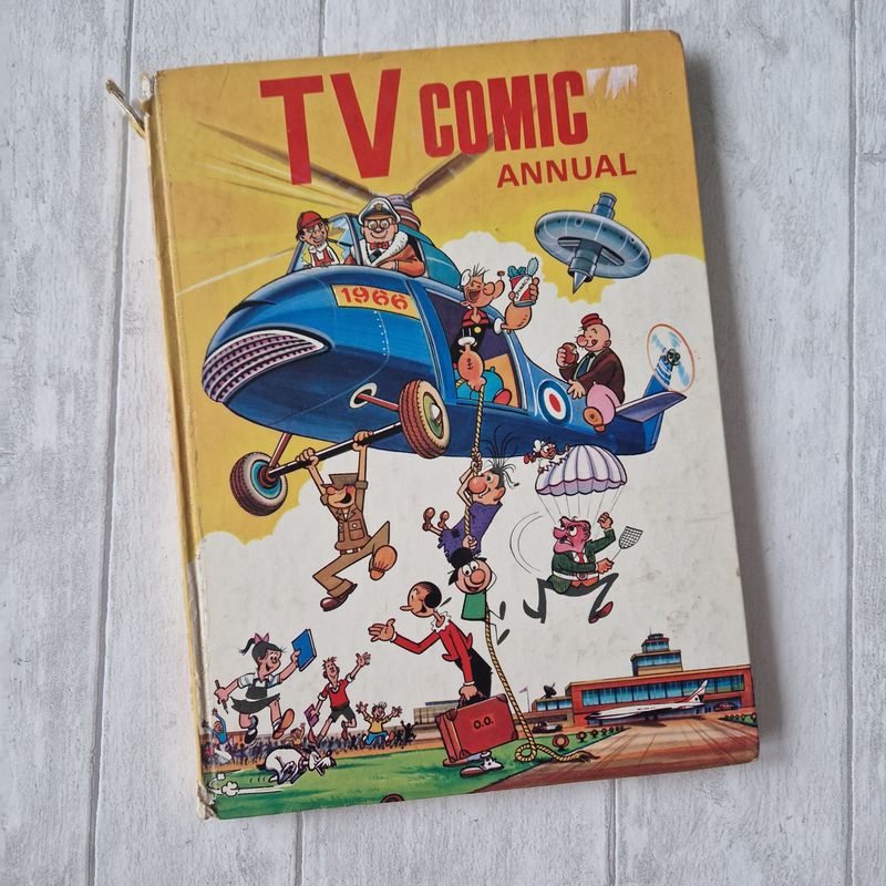 TV Comic Annual  1966- Popeye, Dr Who