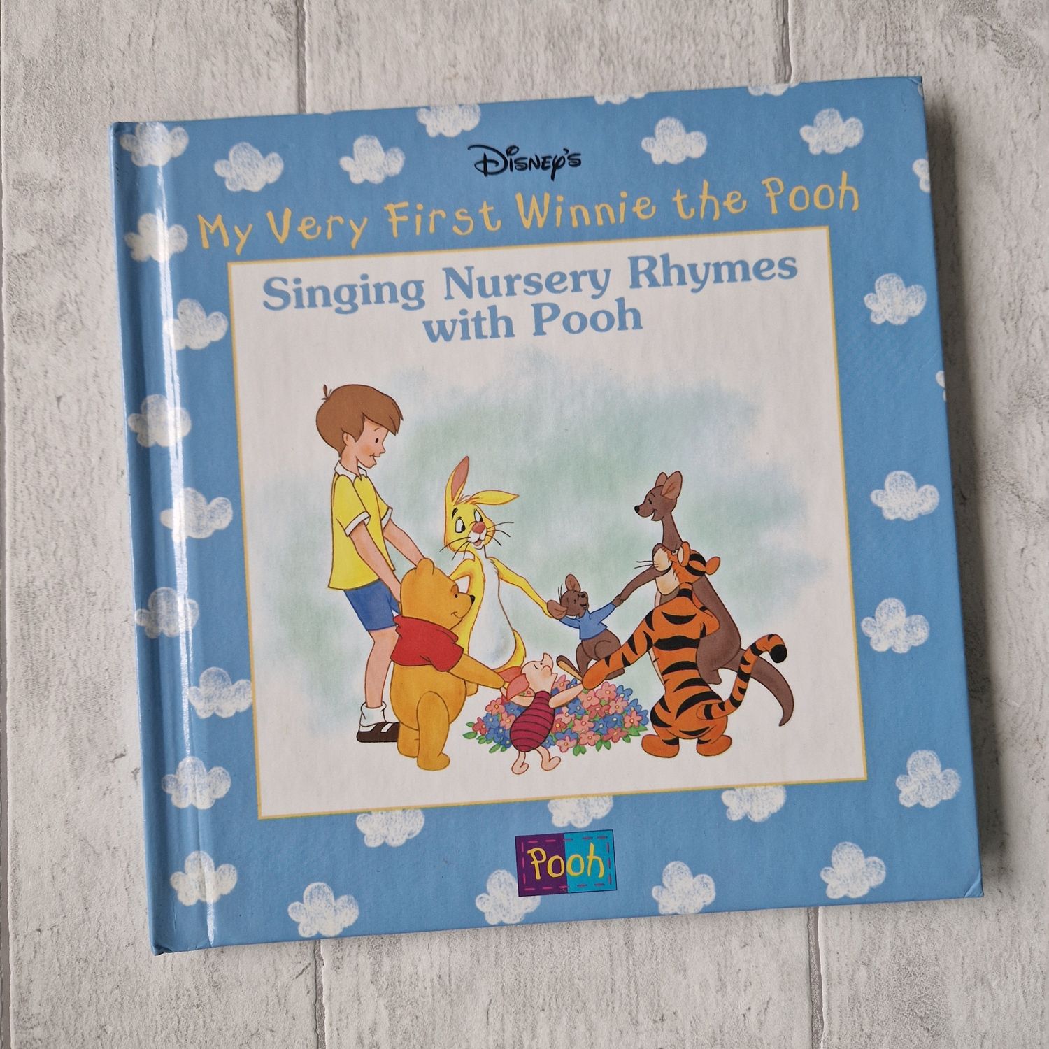 Winnie the Pooh - Singing Nursery Rhymes with Pooh