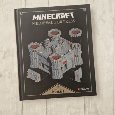 Minecraft Medieval Fortress