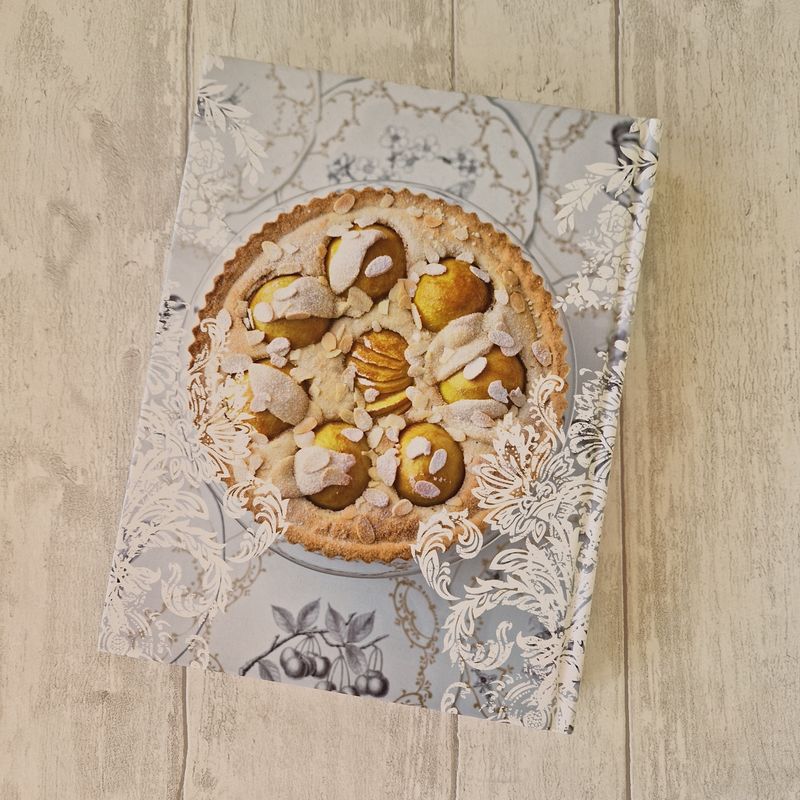 Great British Bake Off - Cake - Showstoppers