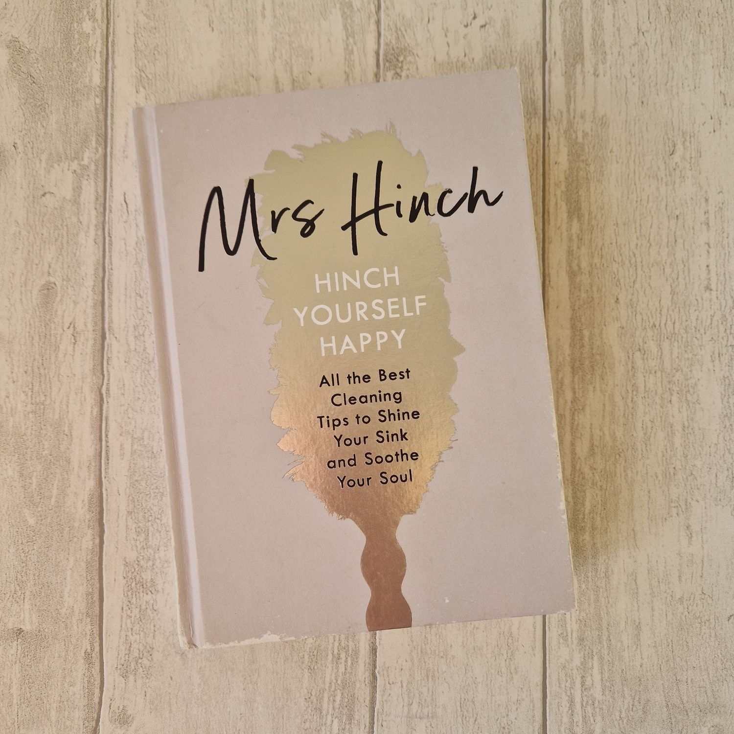 Mrs Hinch - Hinch Yourself Happy
