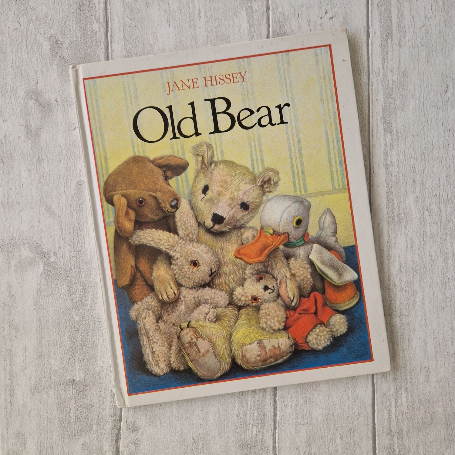 Old Bear - Jane Hissey