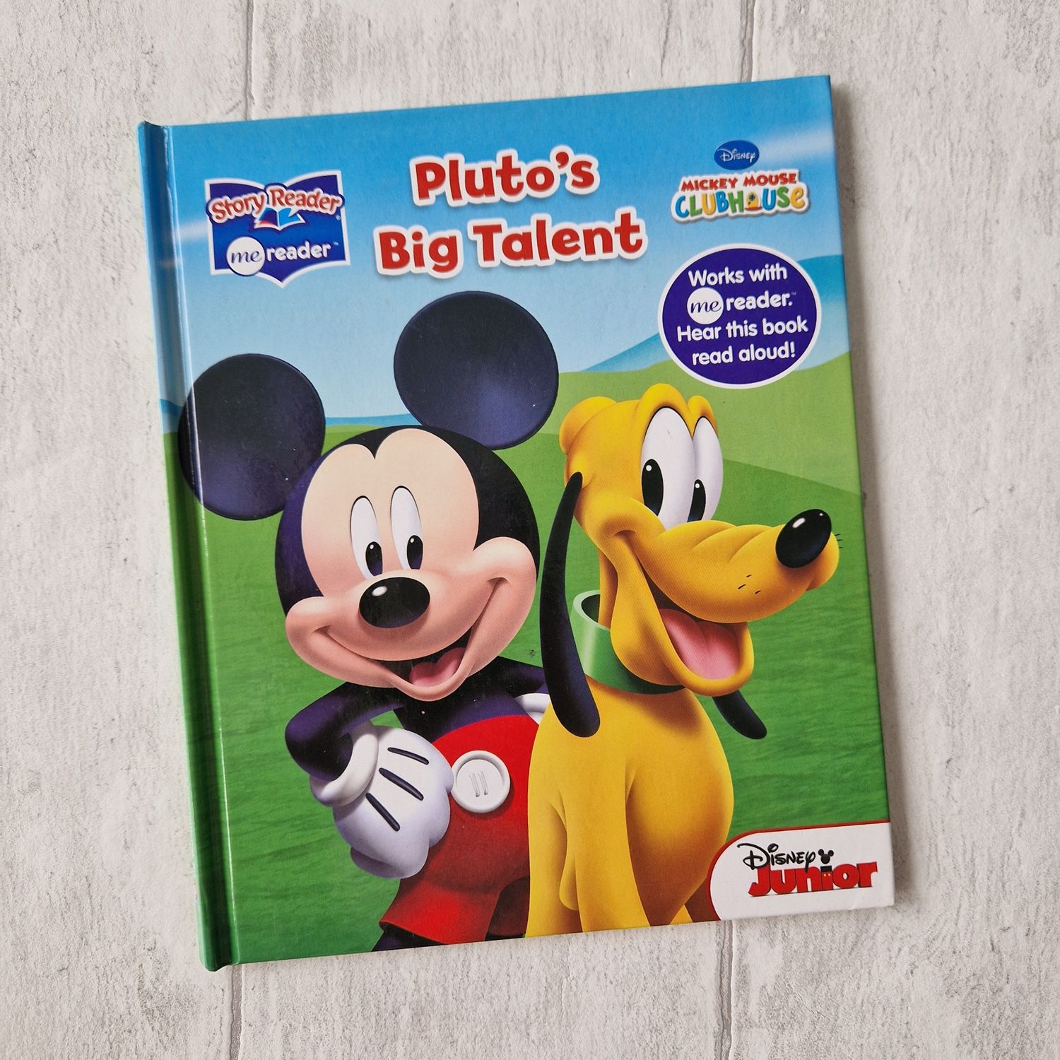 Mickey Mouse - Pluto&#39;s Big Talent - no original book pages