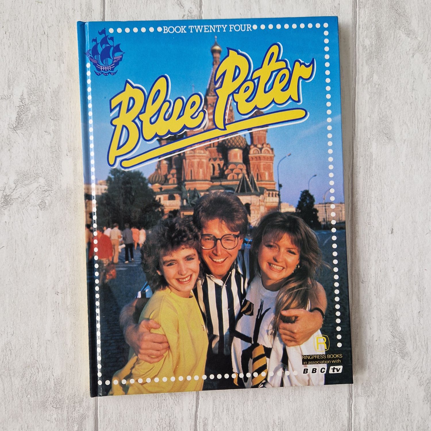 Blue Peter Book 24 - 30th birthday -  1988 -Mark Curry, Caron Keating, Yvette Fielding