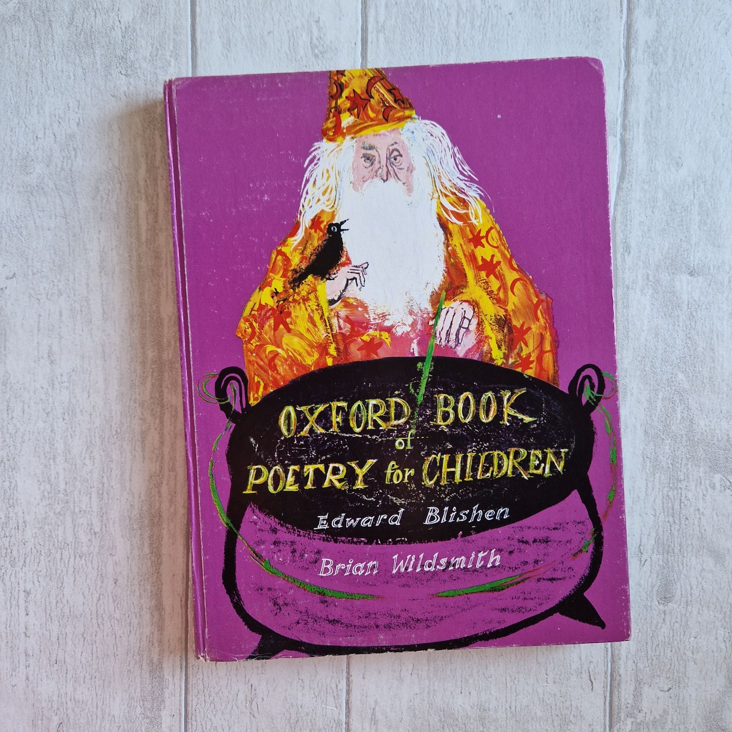 Oxford Book of Poetry for Children 1980 - Wizard cauldron, magic