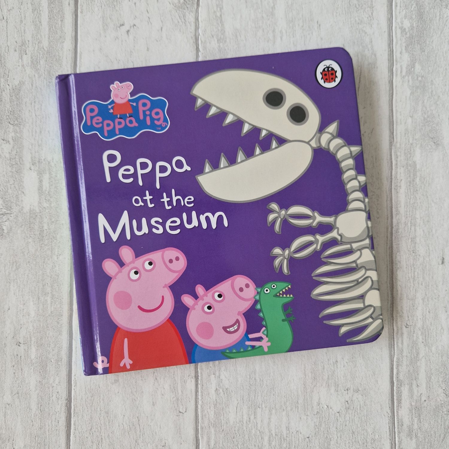 Peppa Pig - At the Museum