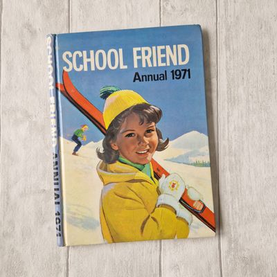 School Friend Annual 1971 - skiing