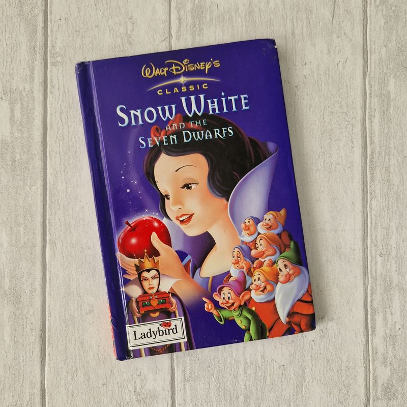 Snow White Ladybird Book