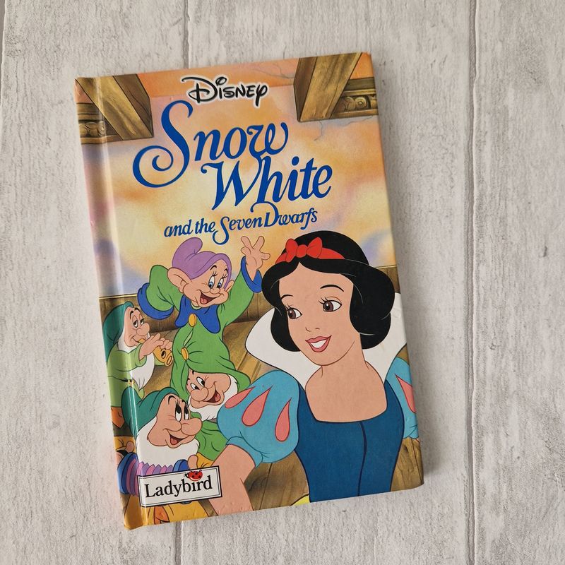 Snow White Ladybird Book