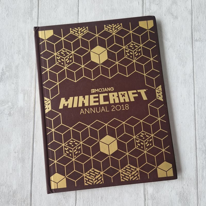 Minecraft Annual 2018 Notebook