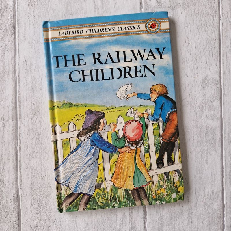 The Railway Children Ladybird Book