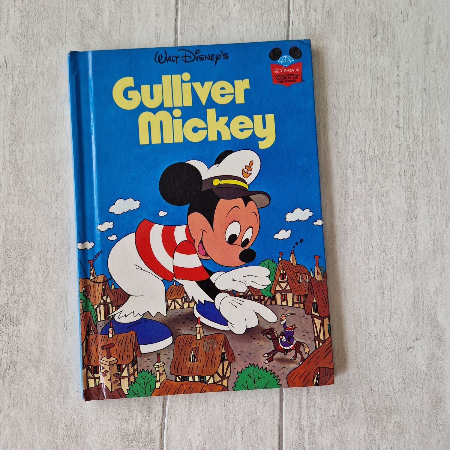 Gulliver Mickey Mouse Notebook