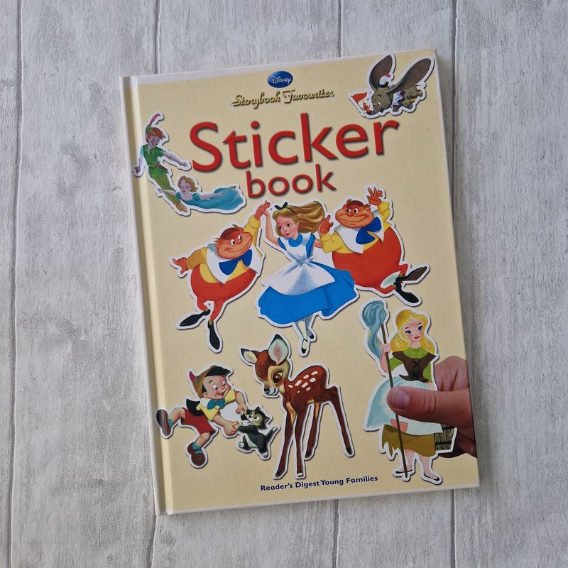 Disney Sticker Book - Alice in Wonderland