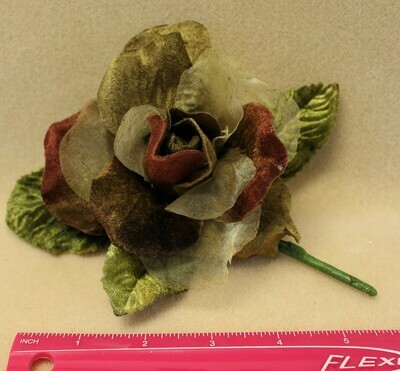 Vintage Russet &amp; Moss Green Velvet Rose