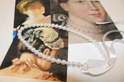 Glass Pearl Necklace