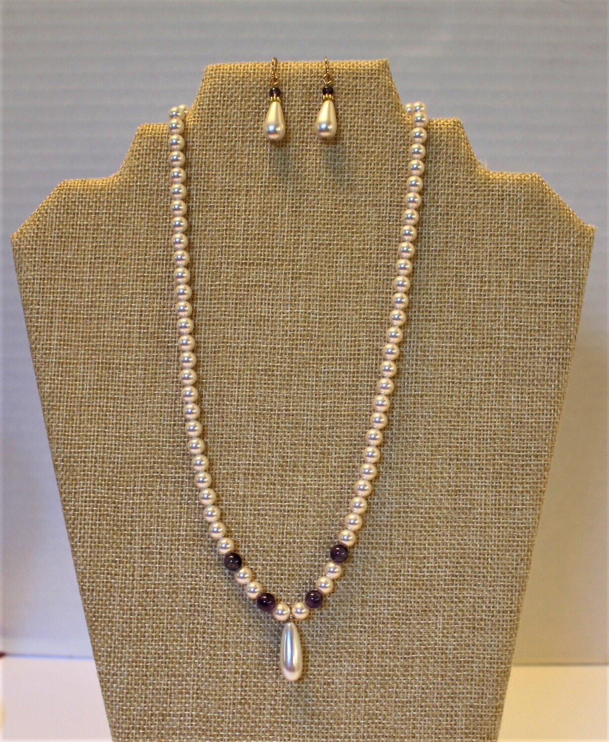 Swarovski Pearl &amp; Amethyst Necklace &amp; Matching Earrings