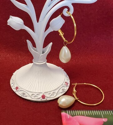 Beautiful Faux Pearl Earrings - Georgian