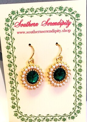 Sparkly Emerald Green Glass Earrings