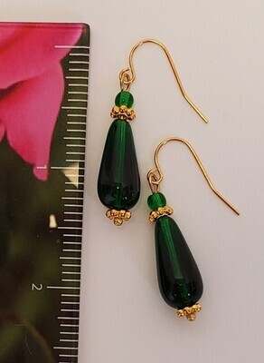 Lovely Emerald Green Czech Glass Drop Earrings