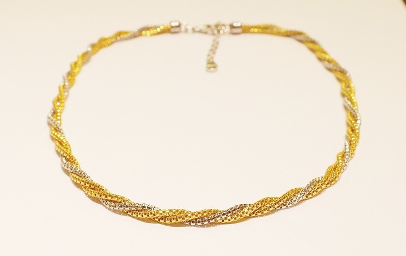 Sterling silver collar