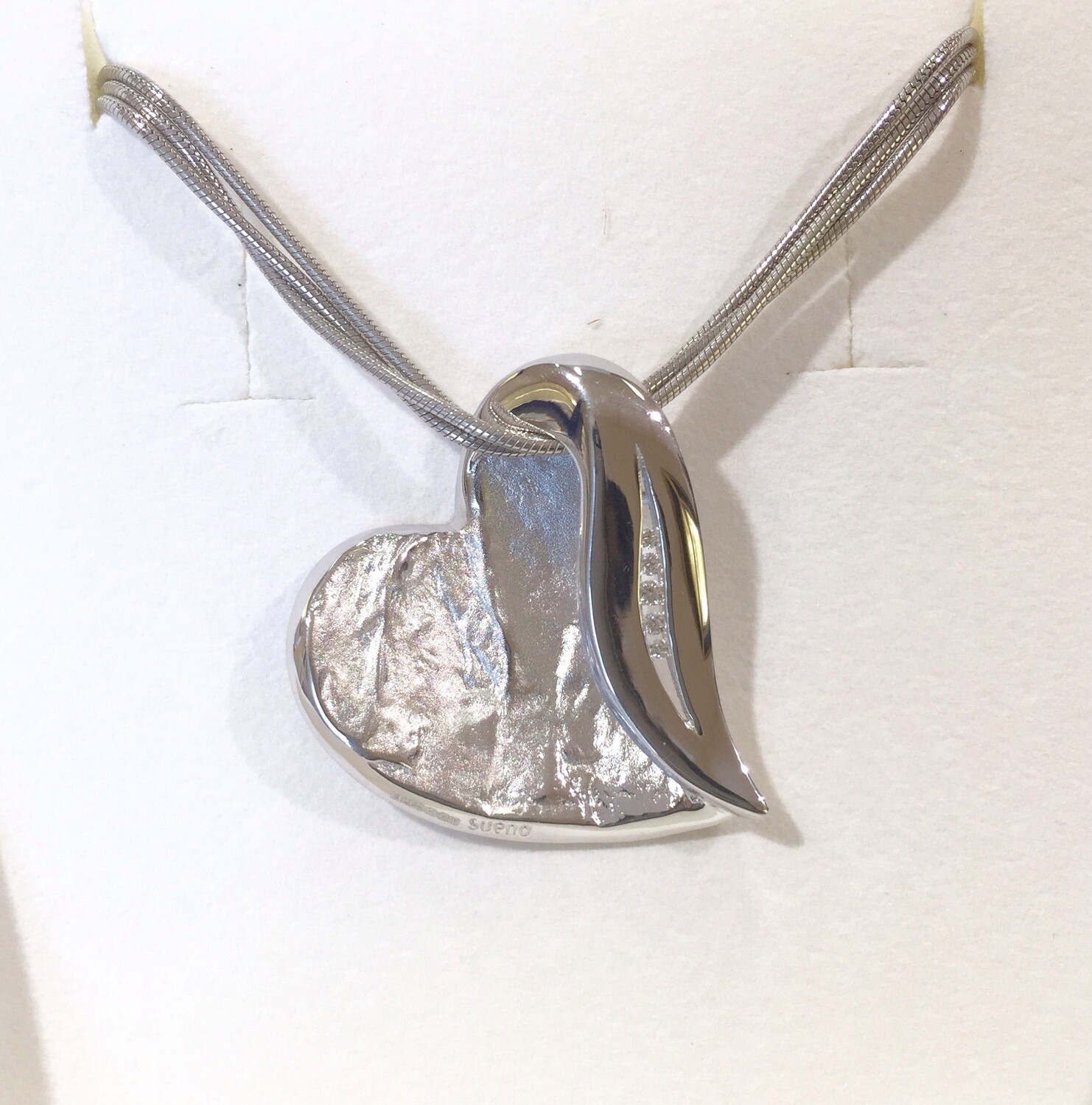 Sterling silver Sueno pendant