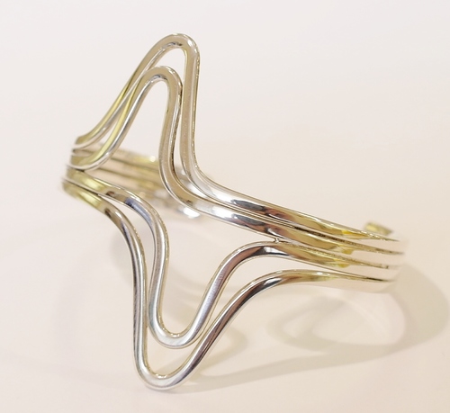 Sterling silver bangle