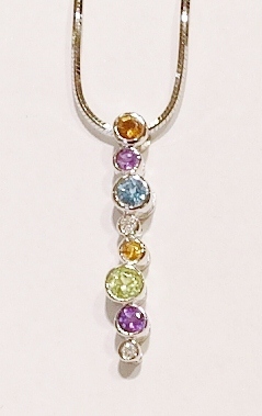 9ct white gold multi-stone bubble pendant