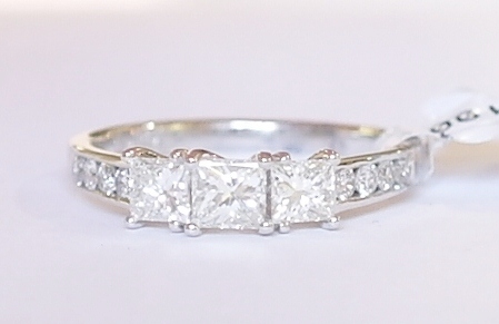 18ct white gold three-stone diamond ring
