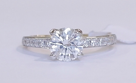 18ct solitaire diamond ring