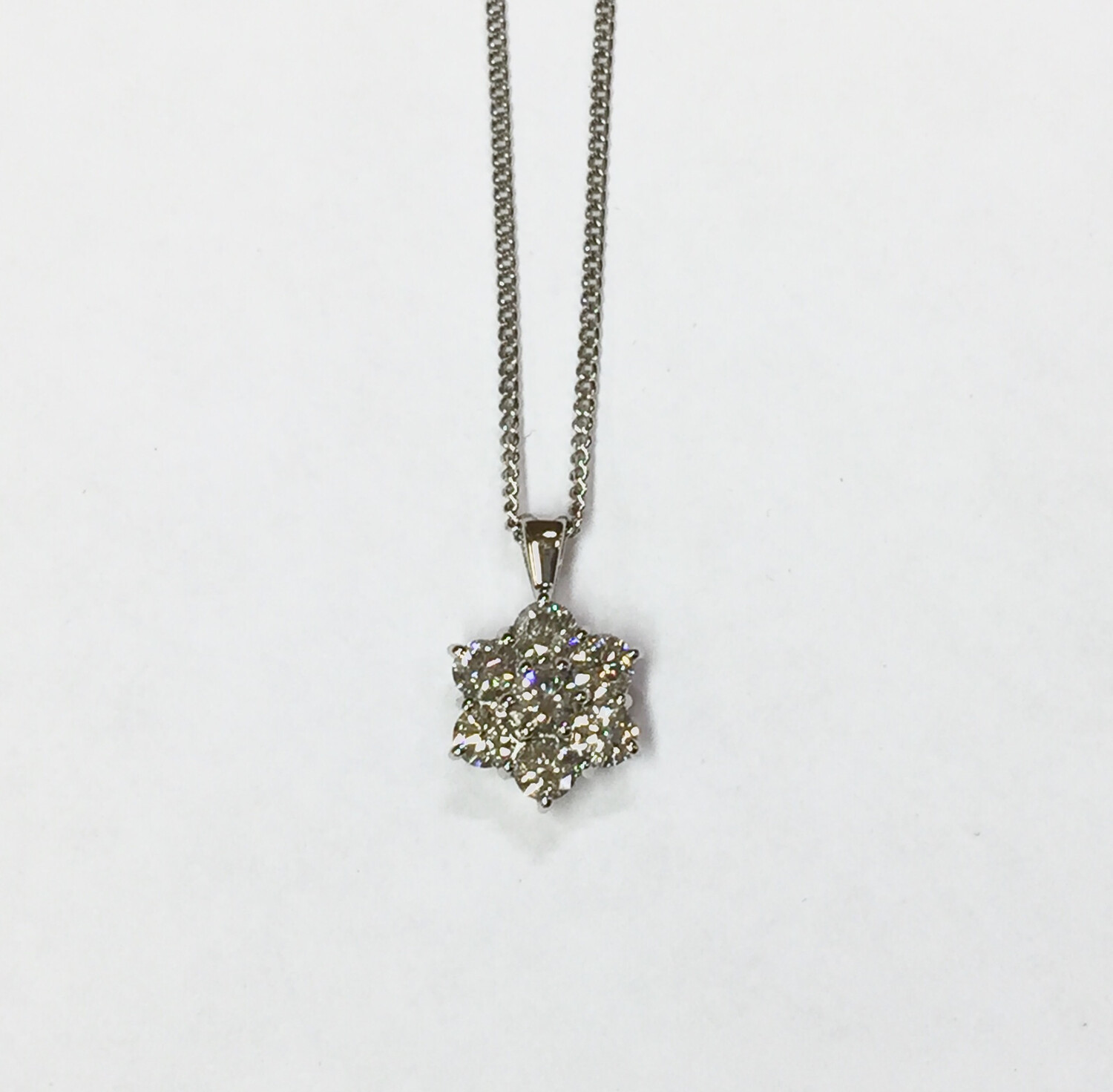 18ct White Gold diamond cluster pendant