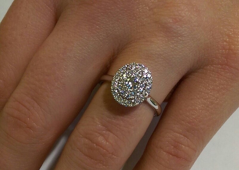 18ct white gold cluster ring