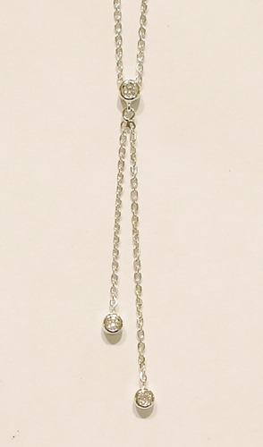 9ct white gold diamond pendant