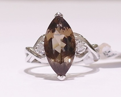 9ct white gold smokey quartz and diamond ring