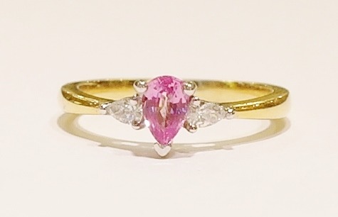 18ct pink sapphire and diamond ring