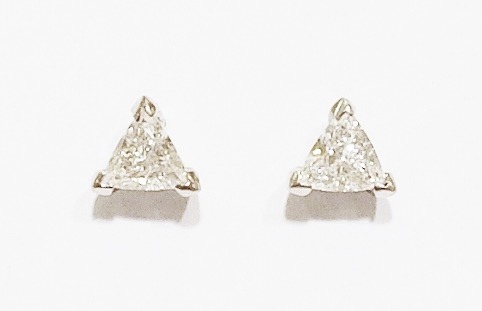 18ct white gold diamond earrings