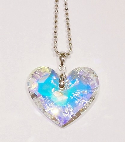 Sterling silver Zinzi pendant and chain