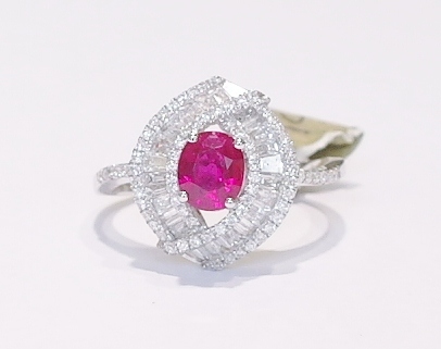 18ct white gold ruby and diamond ring