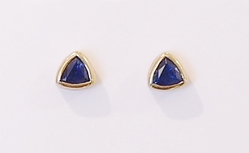 9ct yellow gold sapphire earrings