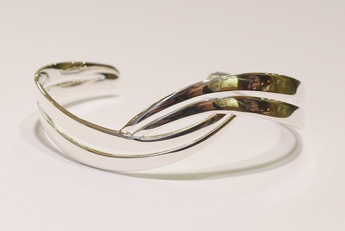 Sterling silver open bangle