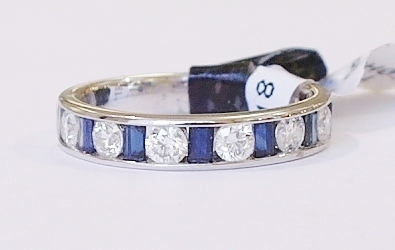 18ct white gold sapphire and diamond ring